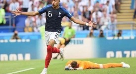 西甲第7轮焦点战：比利亚雷亚尔VS毕尔巴鄂竞技强强对决回顾