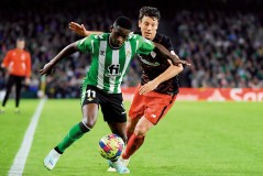 莱万赛季金靴荣耀：进球如雨，铸就球队辉煌