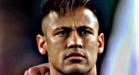 欧冠大战：巴萨与曼联对决，梅西C罗巅峰对决