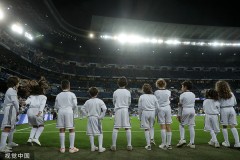 皇马惨败马德里德比 阿隆索首败比达尔梅开二度